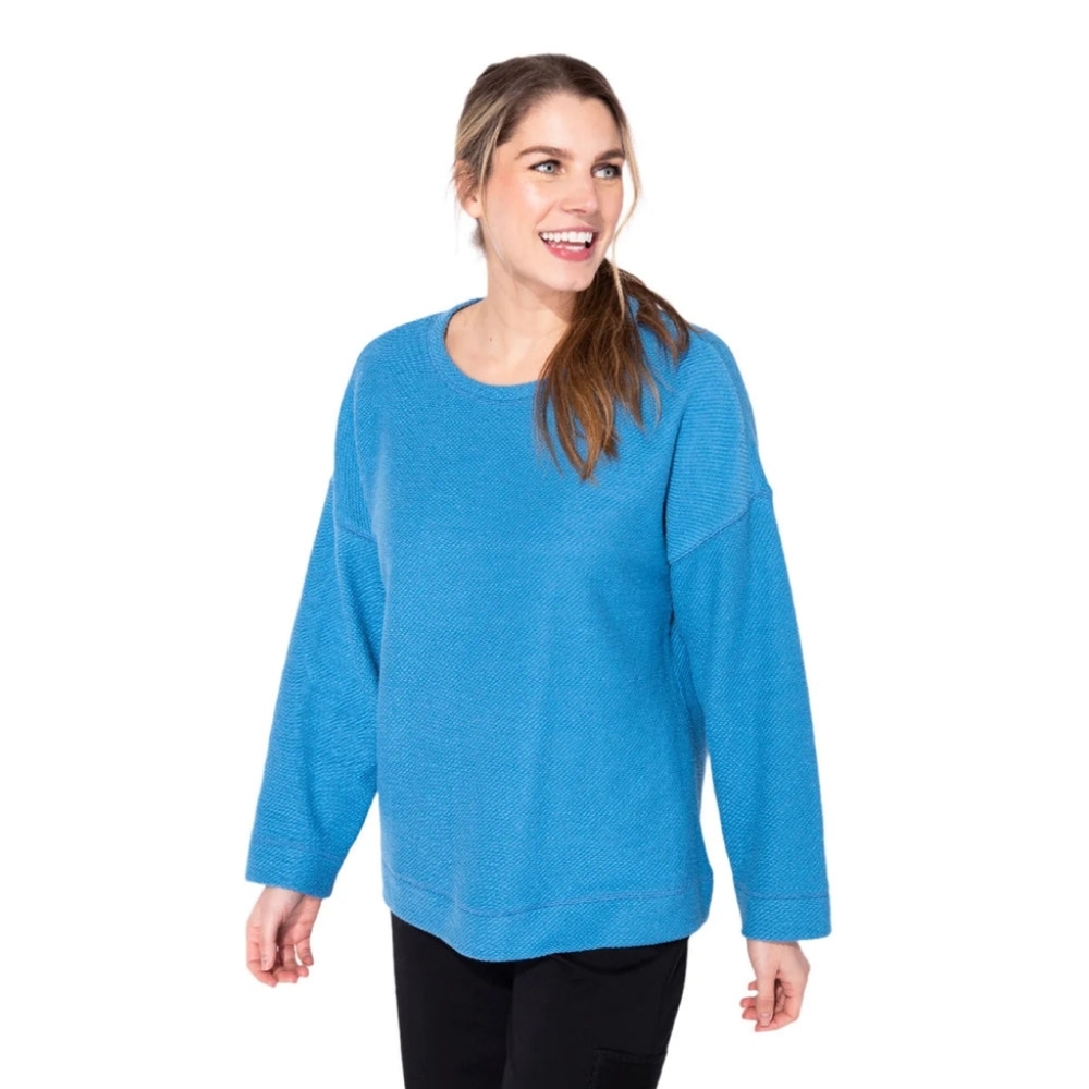 ESCAPE BY HABITATE PULLOVER